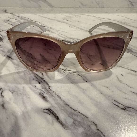 Disney Parks Cinderella Castle & Walt Disney World Logo Adult Sunglasses - Picture 1 of 5